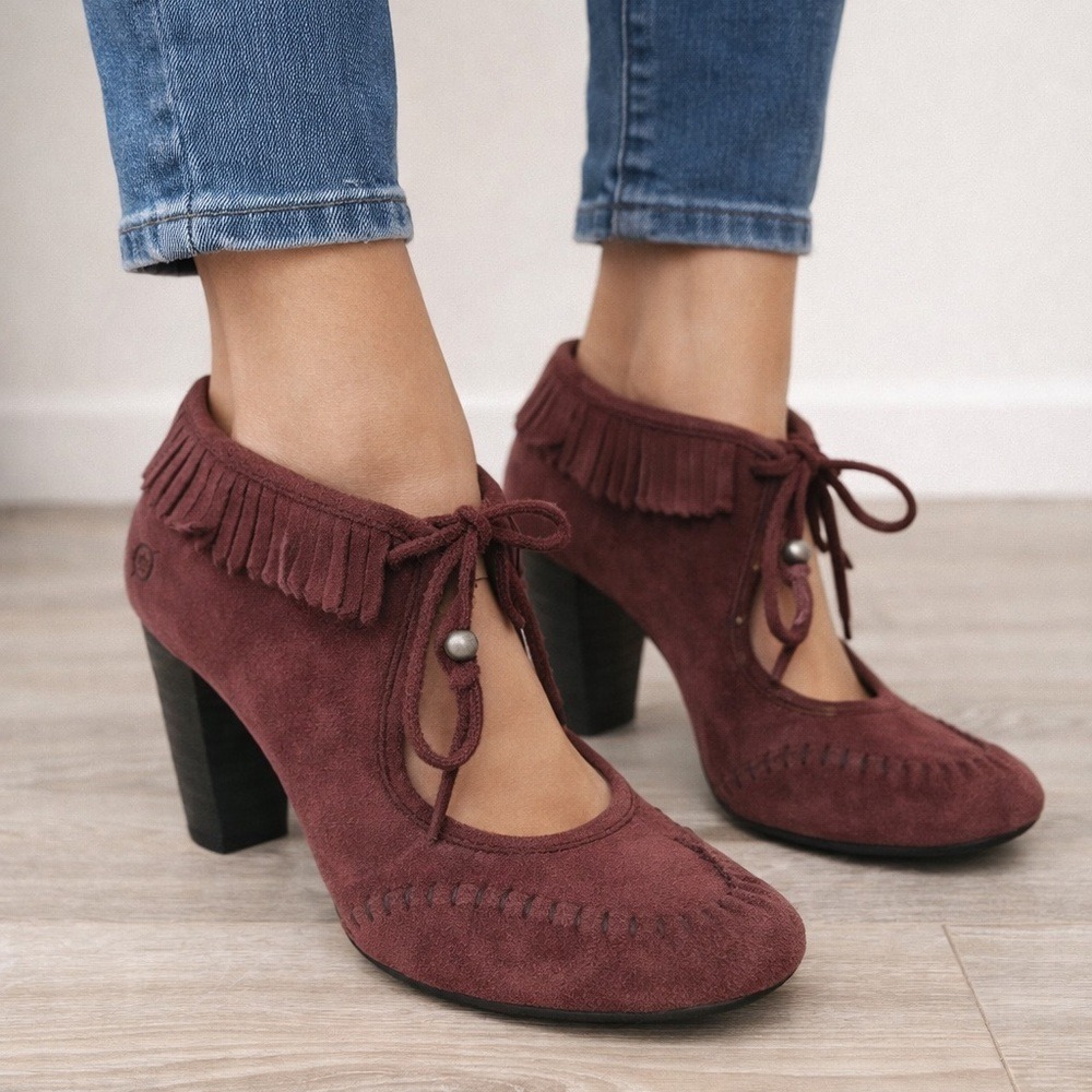 Born Women's Sz 7 Burgundy Suede Fringe Open Cut Tie Heel‎ Ankle Booties Heels